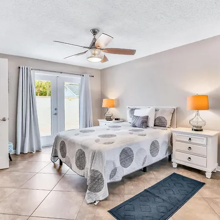 3843 S. Atlantic Ave - Beach Retreat